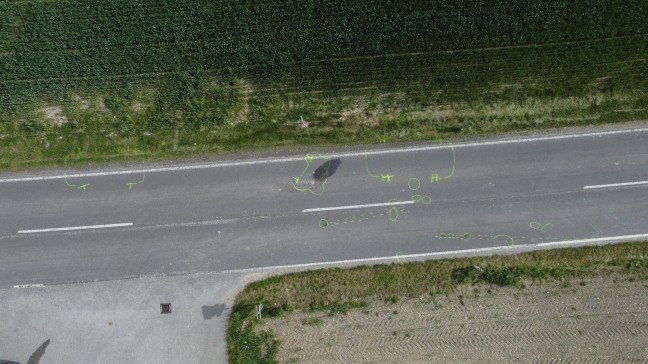 	Tödlicher Motorradunfall: Motorradlenker nach Sturz in Taiskirchen im Innkreis von Auto überrollt
