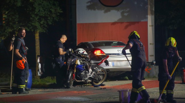 	Motorradlenker (28) bei Kollision mit abbiegendem PKW in Braunau am Inn tödlich verletzt