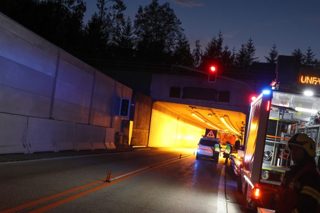 	Einsatz nach internem Notfall im Tunnel Ottsdorf auf Pyhrnautobahn in Micheldorf in Oberösterreich