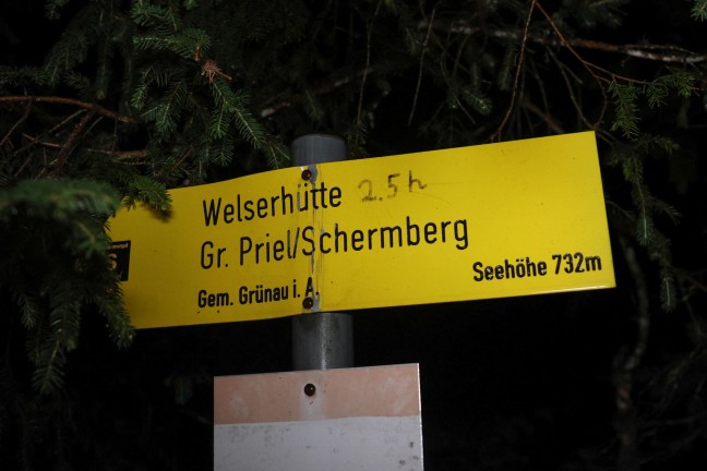 	Bergsteigerin abgängig: Große Suchaktion der Bergrettung, Feuerwehr und Polizei in Grünau im Almtal