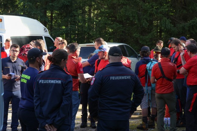 	Suchaktion nach vermisster Bergwanderin (64) in Grünau im Almtal mit Großaufgebot fortgesetzt