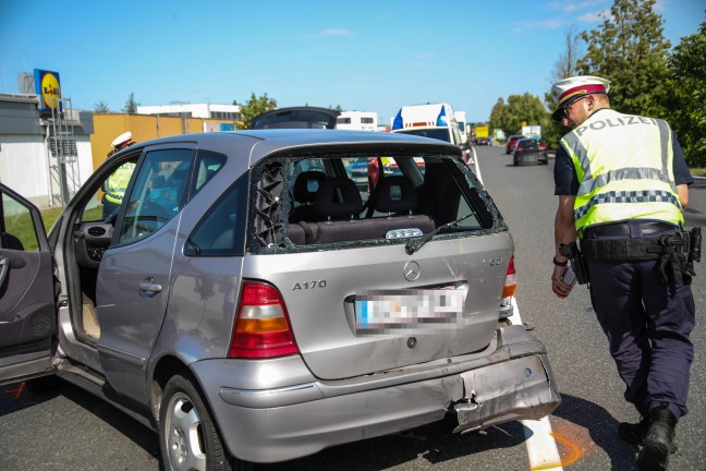 	Auffahrunfall im dichten Abendverkehr auf Wiener Straße bei Marchtrenk fordert eine verletzte Person