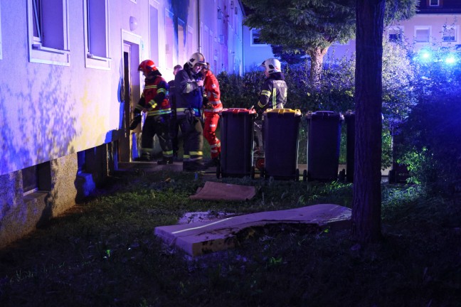 	Brand in einer Wohnung eines Mehrparteienhauses in Wels-Vogelweide fordert eine verletzte Person