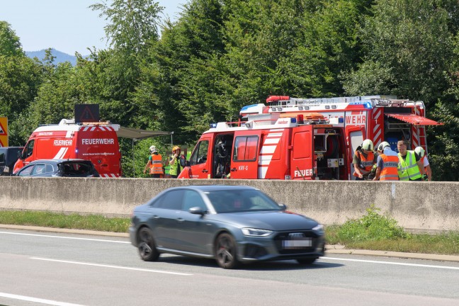 	Crash im Urlauberverkehr auf Westautobahn bei Ohlsdorf fordert eine verletzte Person