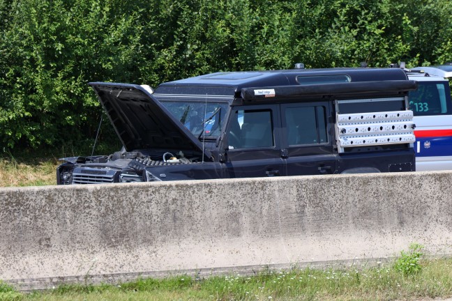 	Crash im Urlauberverkehr auf Westautobahn bei Ohlsdorf fordert eine verletzte Person