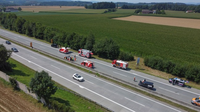 	Crash im Urlauberverkehr auf Westautobahn bei Ohlsdorf fordert eine verletzte Person