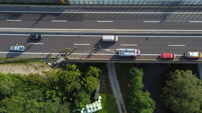 	Autoüberschlag auf Pyhrnautobahn in Roßleithen fordert drei teils Schwerverletzte