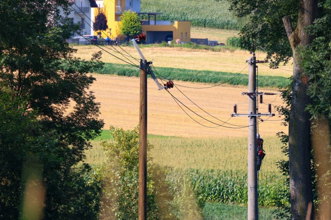 	Stromausfall nach Brand eines Mittelspannungsmastens in Sipbachzell