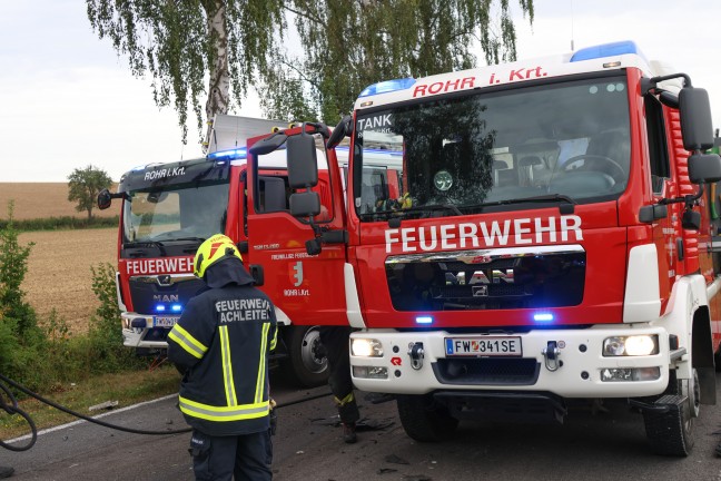 	Folgenschwerer Crash zwischen PKW und LKW auf Voralpenstraße bei Rohr im Kremstal