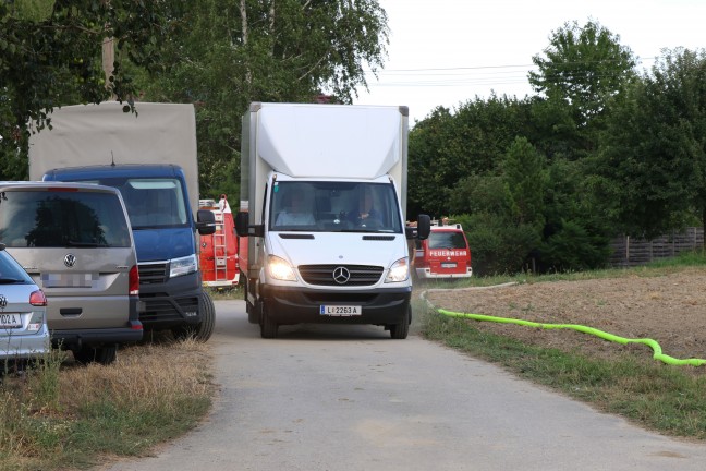 	Entschärfungsdienst und Brandermittler nach Explosion in Feuerwerkslager in Pupping im Einsatz