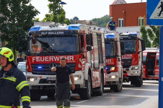 	Reanimation: Autolenker touchierte nach internem Notfall Hausmauer in Bad Schallerbach