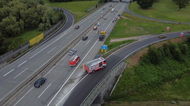 	Auffahrunfall auf Westautobahn bei Regau löste kurzzeitig größeren Einsatz aus