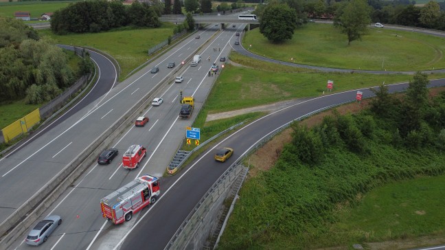 	Auffahrunfall auf Westautobahn bei Regau löste kurzzeitig größeren Einsatz aus