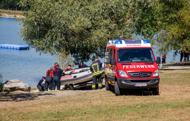 	Taucheinsatz: Suchaktion nach möglicherweise untergegangener Person im Pleschinger See bei Steyregg