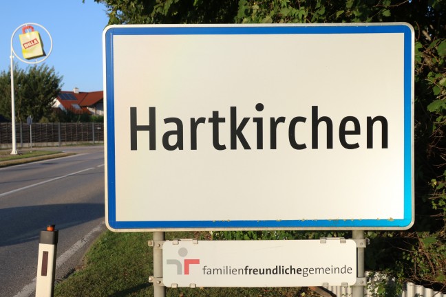 	"Mopedbuam" geflüchtet: Feuerwehr mit Drohne zur Personensuche nach Hartkirchen alarmiert