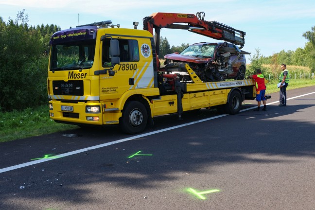 	Menschenrettung nach schwerem Verkehrsunfall am Knoten Voralpenkreuz bei Sattledt