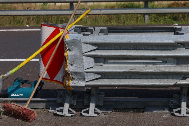 	Menschenrettung nach schwerem Verkehrsunfall am Knoten Voralpenkreuz bei Sattledt