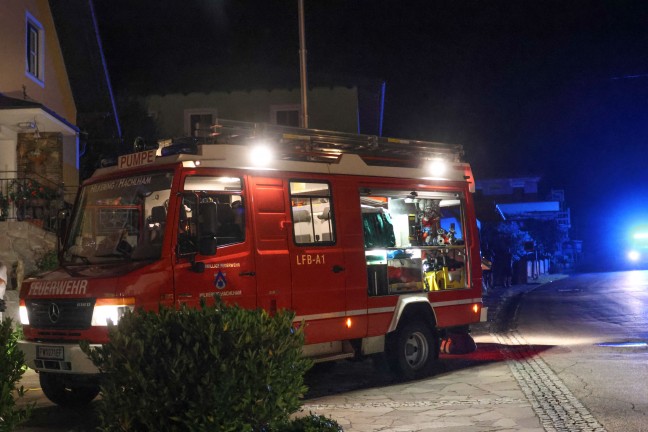 	Auto bei Verkehrsunfall in Hartkirchen gegen Gartenzaun gekracht