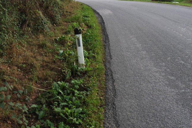 	Waizenkirchen: Motorradlenker (52) bei Sturz gegen Verkehrszeichen geprallt und tödlich verletzt