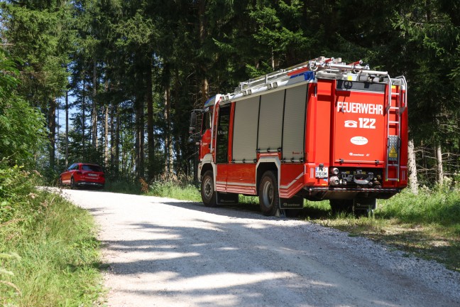 	LKW abgestürzt: Lenker (55) bei schwerem Unfall auf Forststraße in Gmunden tödlich verunfallt