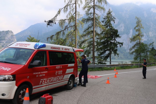 	Schwerer Tauchunfall: Großeinsatz bei Suche nach vermisstem Taucher im Traunsee bei Traunkirchen