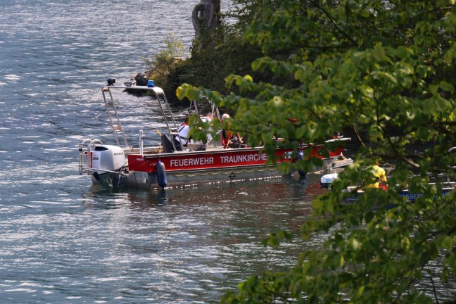 	Traunkirchen: Leiche von vermisstem Taucher (44) mittels Tauchroboter im Traunsee lokalisiert