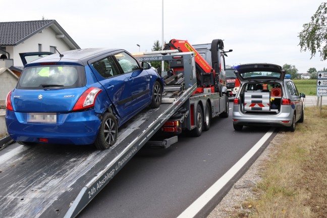 	Verkehrsunfall mit drei beteiligten PKW ins Gunskirchen forderte eine verletzte Person