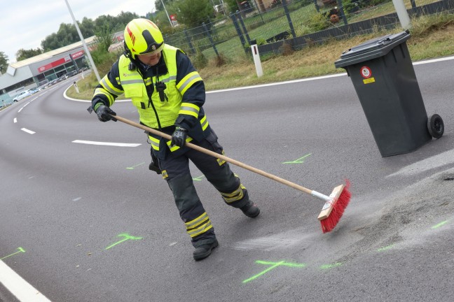 	Verkehrsunfall mit drei beteiligten PKW ins Gunskirchen forderte eine verletzte Person