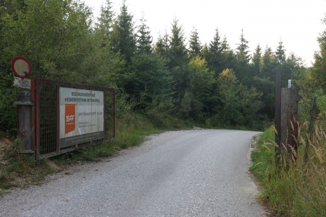 	Granate entdeckt: Kajakfahrer entdeckte Kriegsrelikt in der Traun bei Roitham am Traunfall