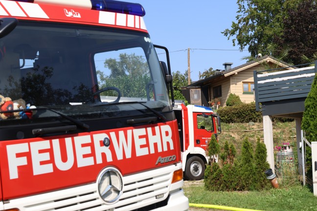 	Brand einer Gartenhütte in Bad Wimsbach-Neydharting sorgte für Einsatz zweier Feuerwehren