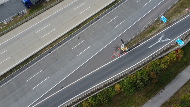 	Bei Rastplatzabfahrt: Klein-LKW auf Westautobahn bei Enns gegen Anpralldämpfer gekracht