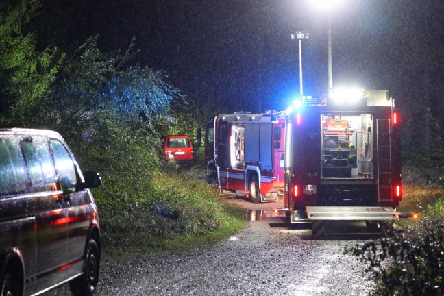 	Einsatz im Gleisbereich: Umgestürzter Baum bei Stadl-Paura blockierte Güterzug