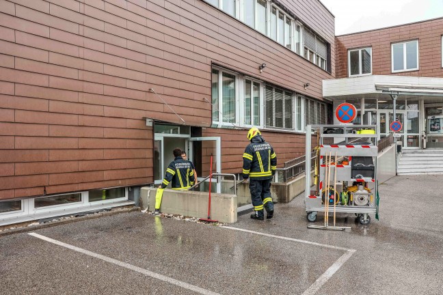 	Oberösterreich: Feuerwehren nach wie vor bei Pumparbeiten und Sicherungsmaßnahmen im Einsatz