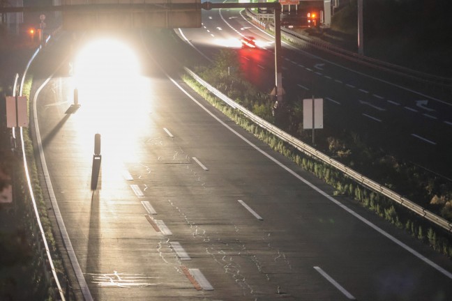 	Schwerer Verkehrsunfall eines Motorradlenkers im Baustellenbereich der Innkreisautobahn bei Wels