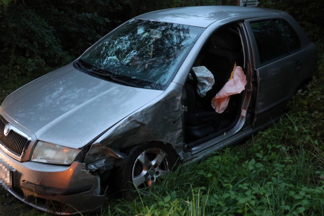 	Schwere Kollision zwischen PKW und LKW in Molln fordert eine verletzte Person