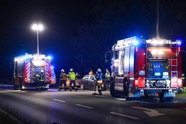 	Kreuzungscrash bei Enns fordert zwei Leichtverletzte