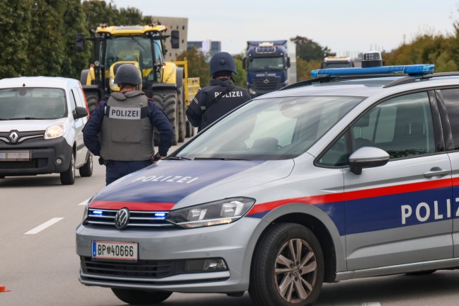 	Banküberfall: Alarmfahndung nach bewaffnetem Raubüberfall auf Bankfiliale in Linz-Urfahr