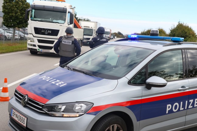 	Banküberfall: Alarmfahndung nach bewaffnetem Raubüberfall auf Bankfiliale in Linz-Urfahr