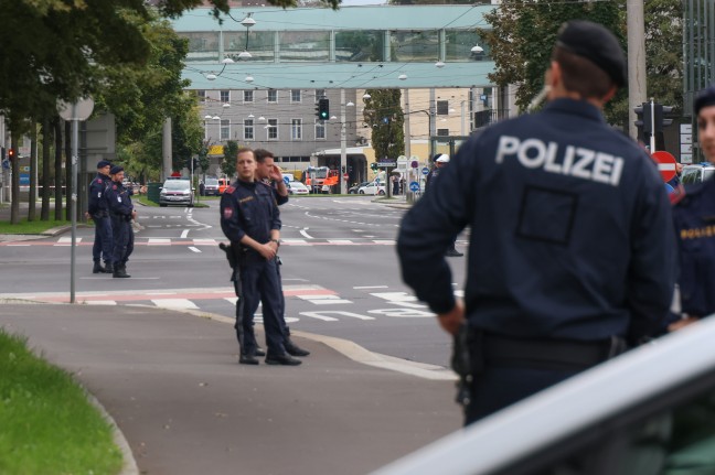 	Bombendrohung: Tausende Personen nach Drohung gegen Linzer Hauptbahnhof evakuiert