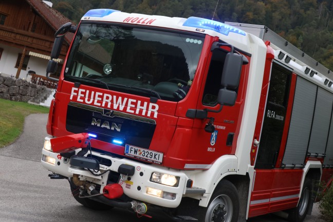 	Rettungsauto verunfallt: Ein Schwerverletzter sowie zwei Leichtverletzte bei Unfall in Molln