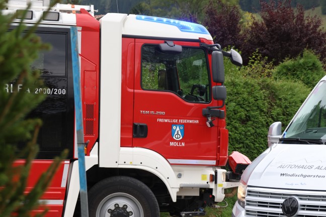 	Rettungsauto verunfallt: Ein Schwerverletzter sowie zwei Leichtverletzte bei Unfall in Molln