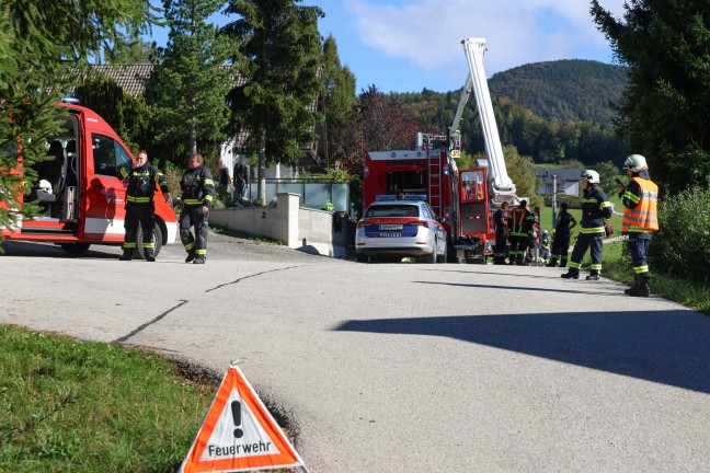 	Vier Feuerwehren bei Brand im Dachbereich eines Wohnhauses in Steinbach an der Steyr im Einsatz