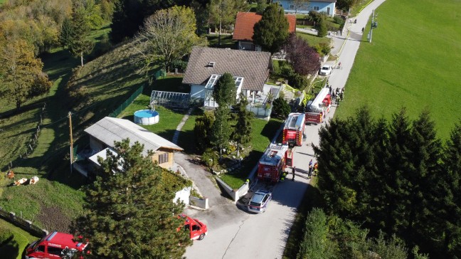 	Vier Feuerwehren bei Brand im Dachbereich eines Wohnhauses in Steinbach an der Steyr im Einsatz