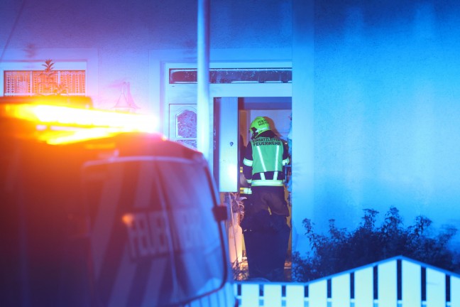 	Einsatz der Feuerwehr bei Wasserschaden nach Rohrbruch in einem Einfamilienhaus in Marchtrenk