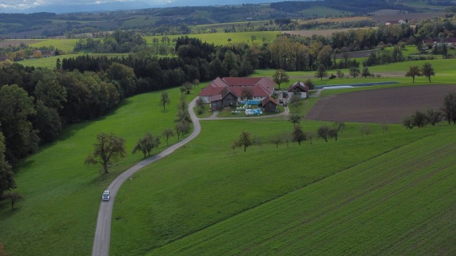 	Brandeinsatz bei Bauernhof: Kabelbrand an einem Traktor in St. Marienkirchen an der Polsenz