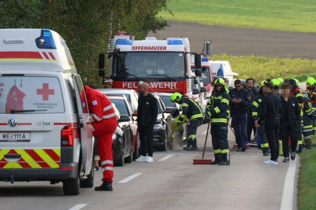 	Karambolage: Fünf Autos eines Hochzeitskonvois bei Offenhausen ineinander gekracht