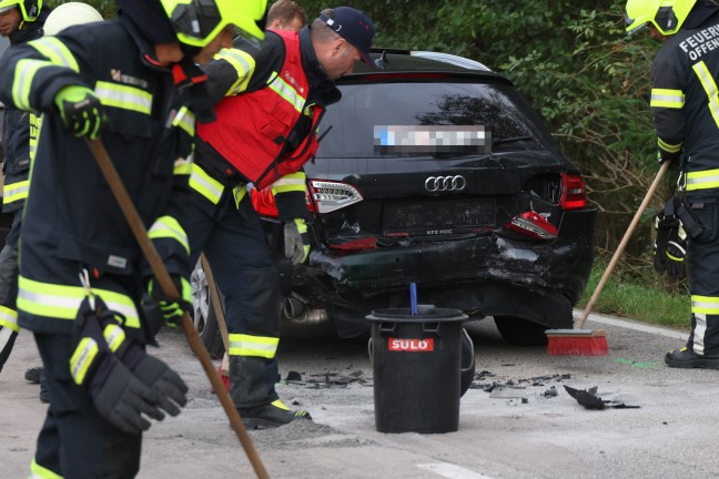 	Karambolage: Fünf Autos eines Hochzeitskonvois bei Offenhausen ineinander gekracht