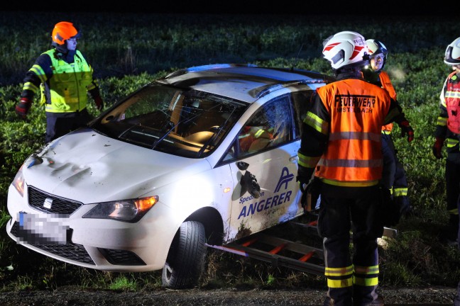 	Lenker unverletzt: Autoüberschlag in Buchkirchen endet glimpflich