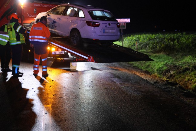 	Lenker unverletzt: Autoüberschlag in Buchkirchen endet glimpflich