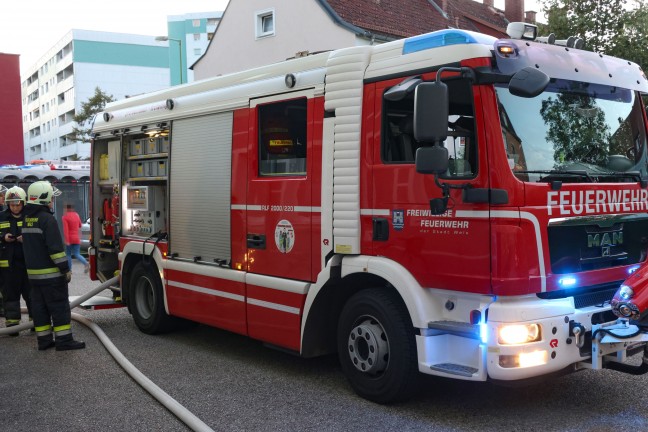 	Küchenbrand in einer Wohnung eines Mehrparteienwohnhauses in Wels-Vogelweide